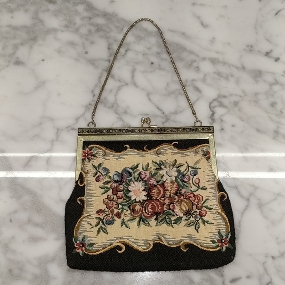 Vintage Handbags - 90sVINTAGE Mini Gold Tone Floral Handbag